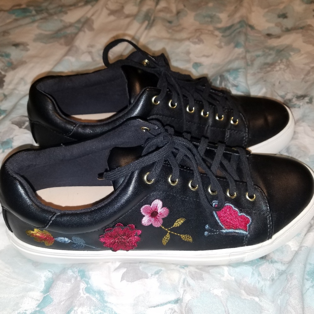 Women's sz 9.5, 10 Nanette Lepore, Black, Shoes